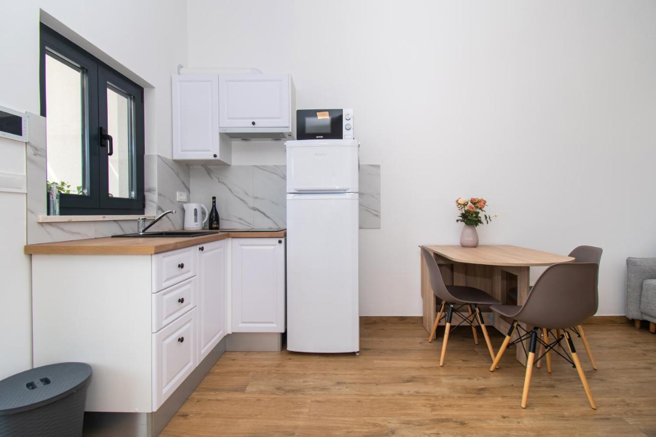 ז'אבוריץ' Apartmani Monika מראה חיצוני תמונה
