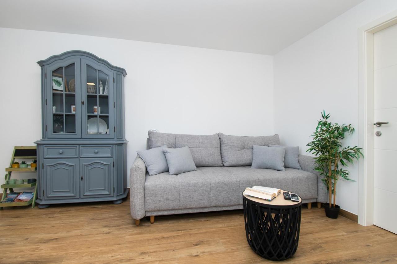 ז'אבוריץ' Apartmani Monika מראה חיצוני תמונה