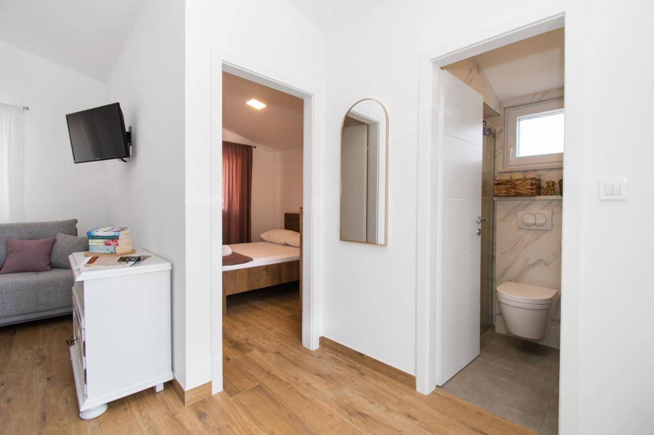 ז'אבוריץ' Apartmani Monika מראה חיצוני תמונה